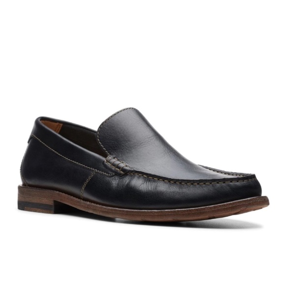 Clarks pace barnes on sale
